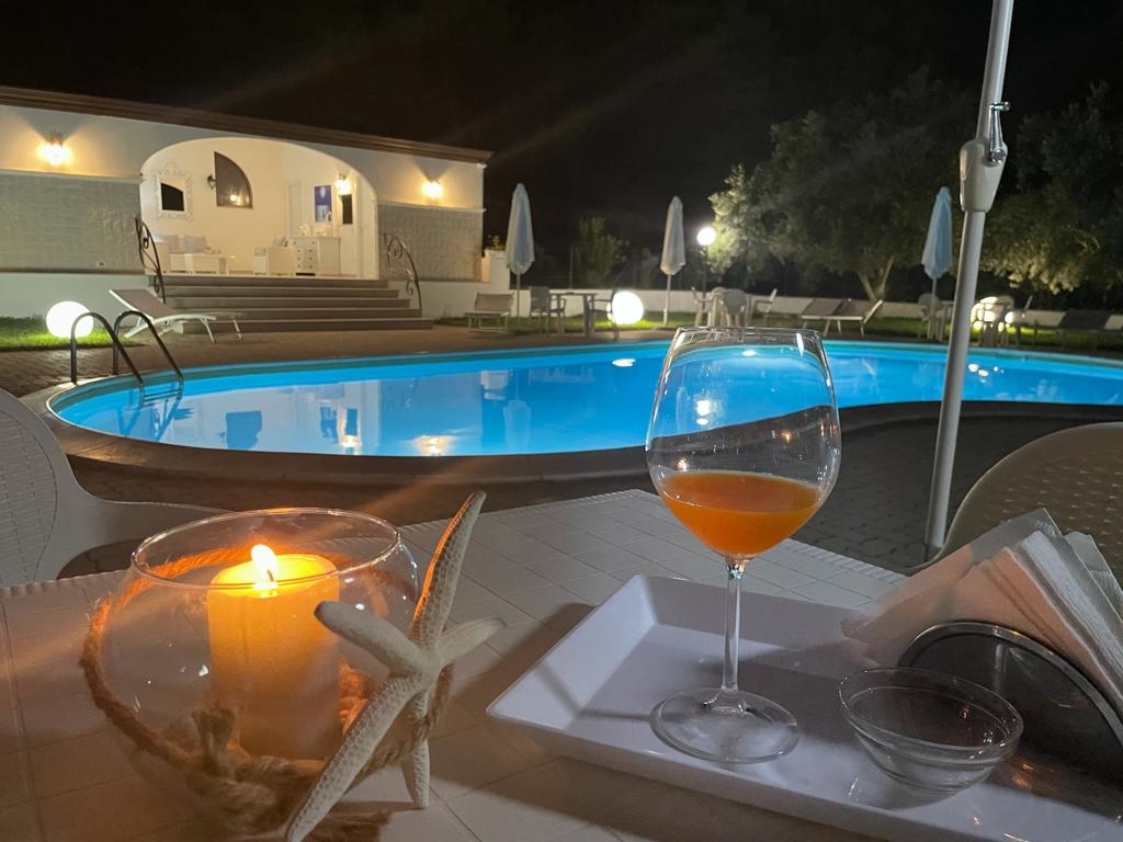 Piscina con Vista sul Golfo - Immagine 7