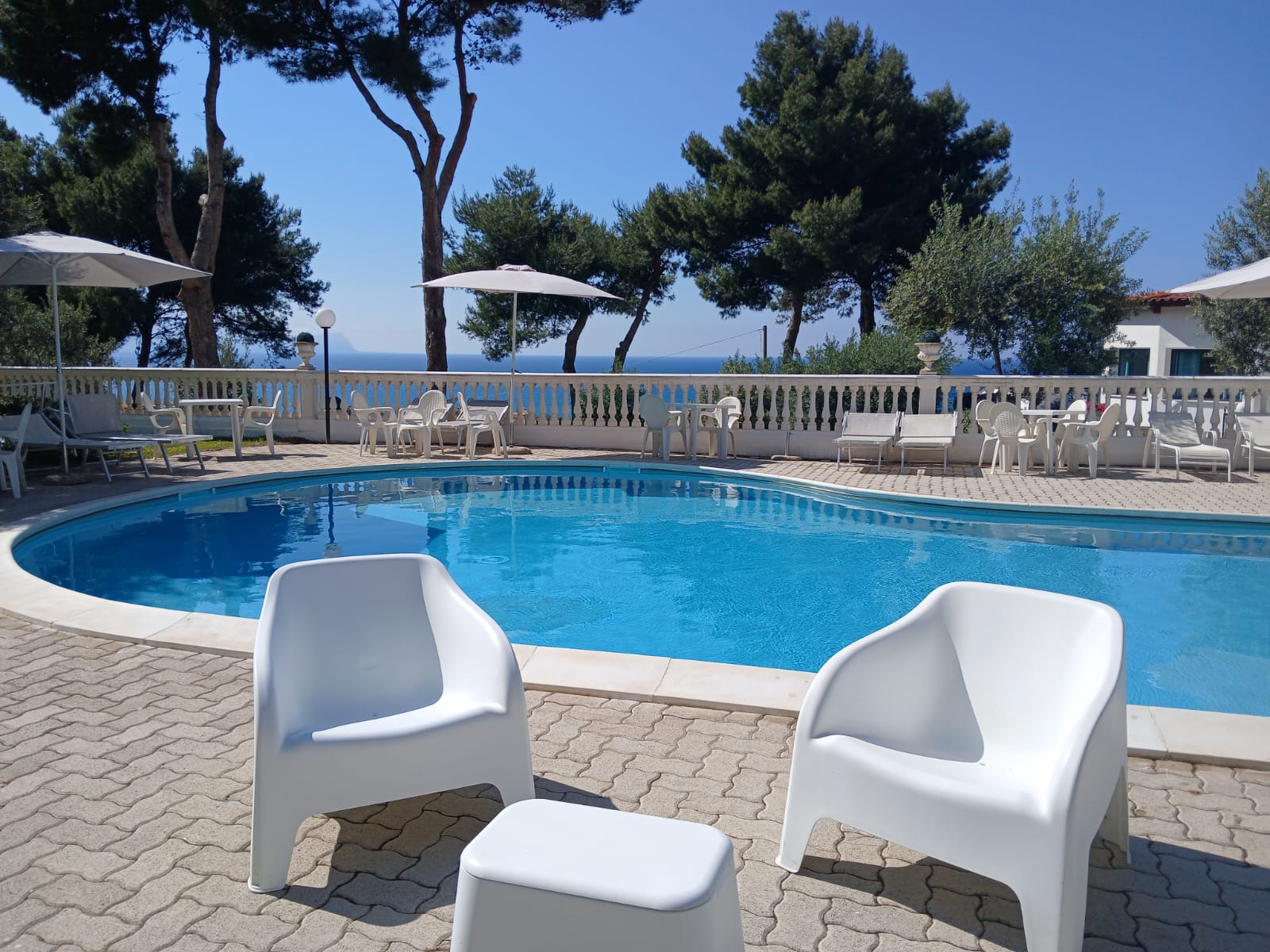 Piscina con Vista sul Golfo - Immagine 8